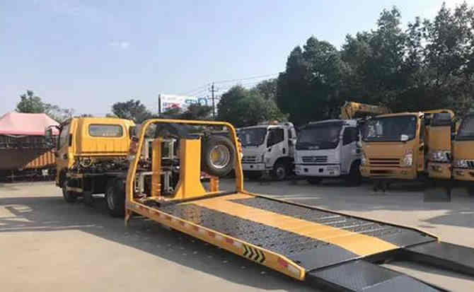 瓮安汽车中途维修案例