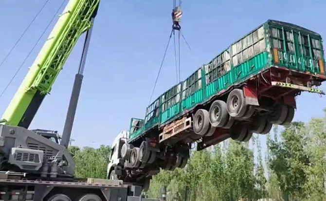 瓮安道路脱困救援案例