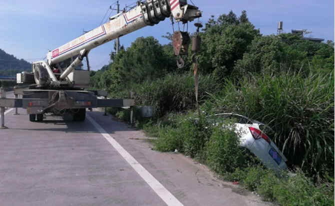 瓮安重载吊车救援 瓮安重载吊车救援